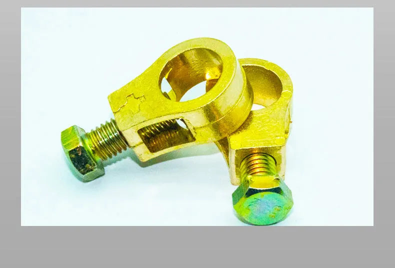 Solid pure copper battery terminal clamp with Type 0 connector