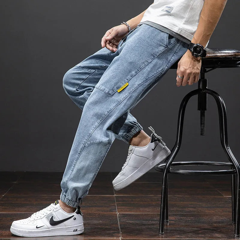 Men's straight-leg cargo jeans in Korean style with micro-elastic cotton fabric