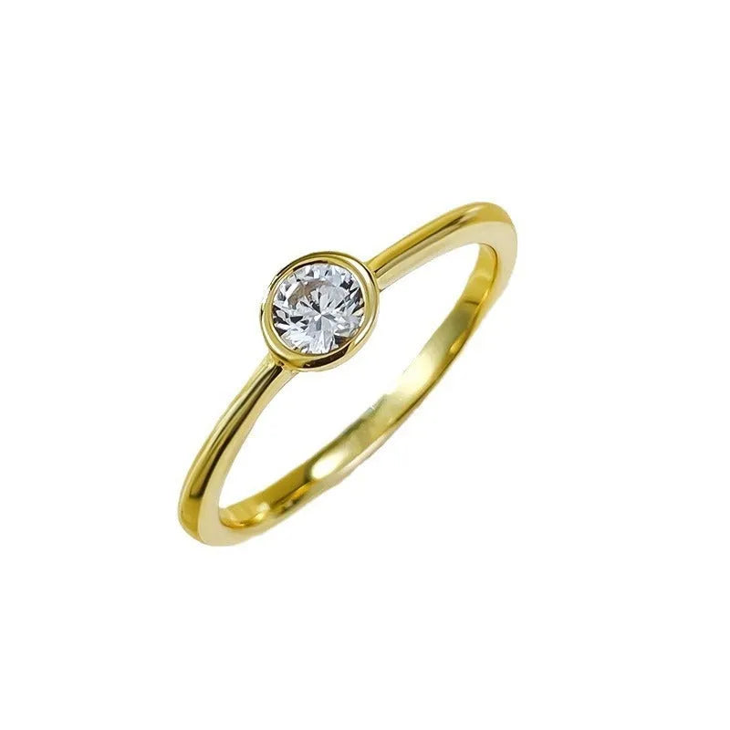 Minimalist silver crown ring with linear detailing in gold or platinum finish for women's daily wear