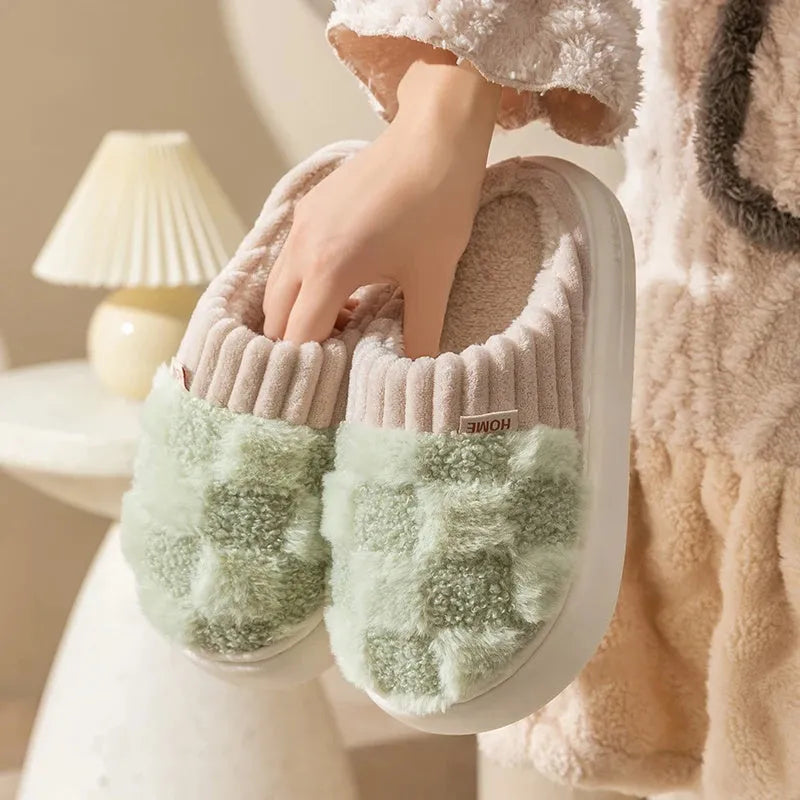 Plaid plush indoor slippers for women in five colours with thick lining and non-slip PVC sole