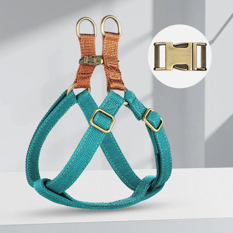 Vest-style anti-loss dog leash with adjustable cotton belt in brown colour