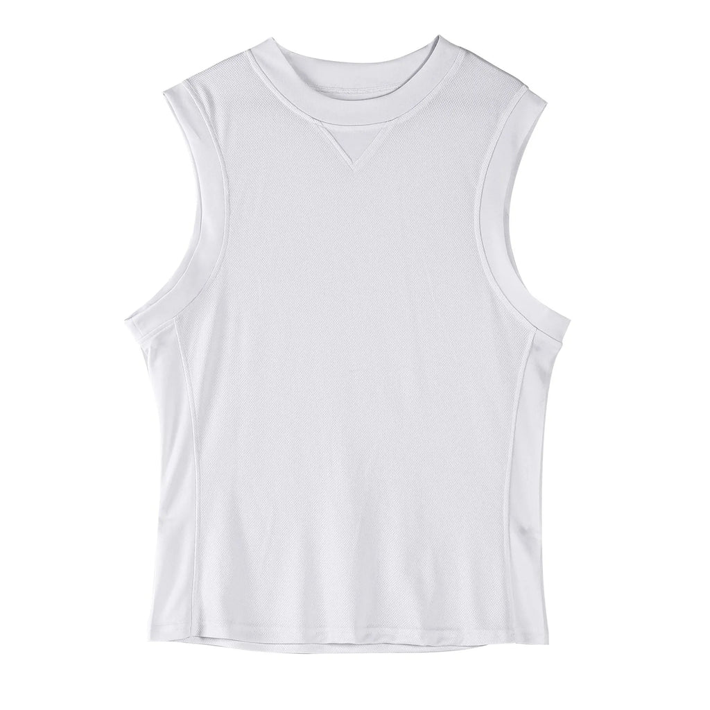 Man wearing a loose fit black quick-dry sports vest for summer fitness activities.