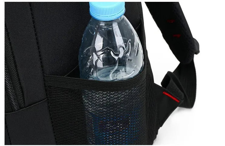 Teenage backpack in Oxford fabric showing side zipper pockets and breathable shoulder straps