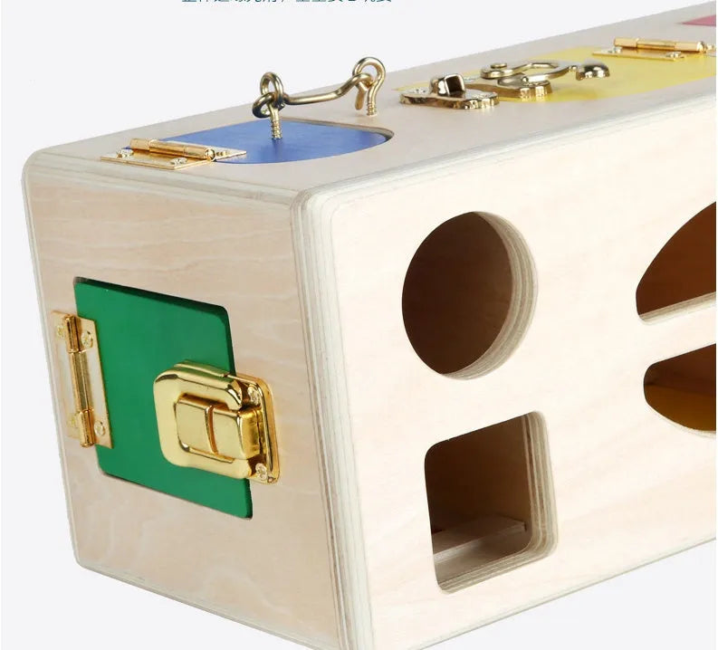 Wooden shape sorting lock box educational toy for preschool children with colourful shapes
