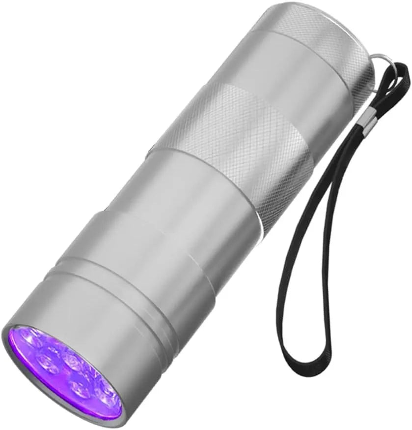 Black aluminium alloy UV flashlight for detecting pet urine stains and pests with 395-400nm wavelength