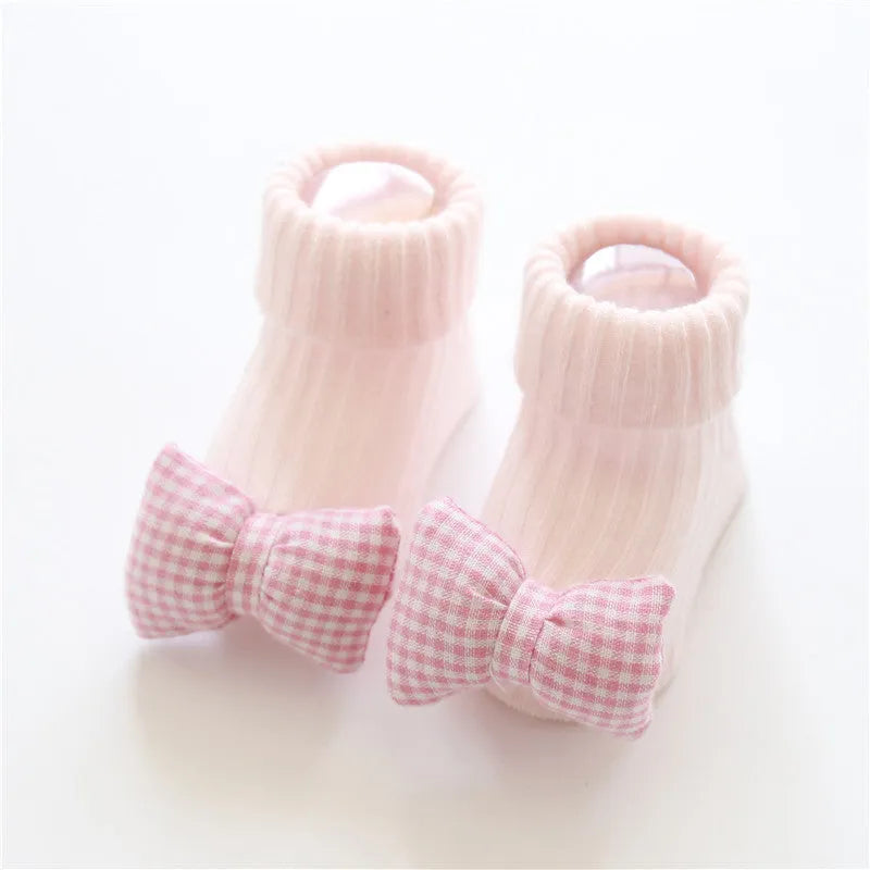 Cotton baby floor socks in various colours for crawling and walking