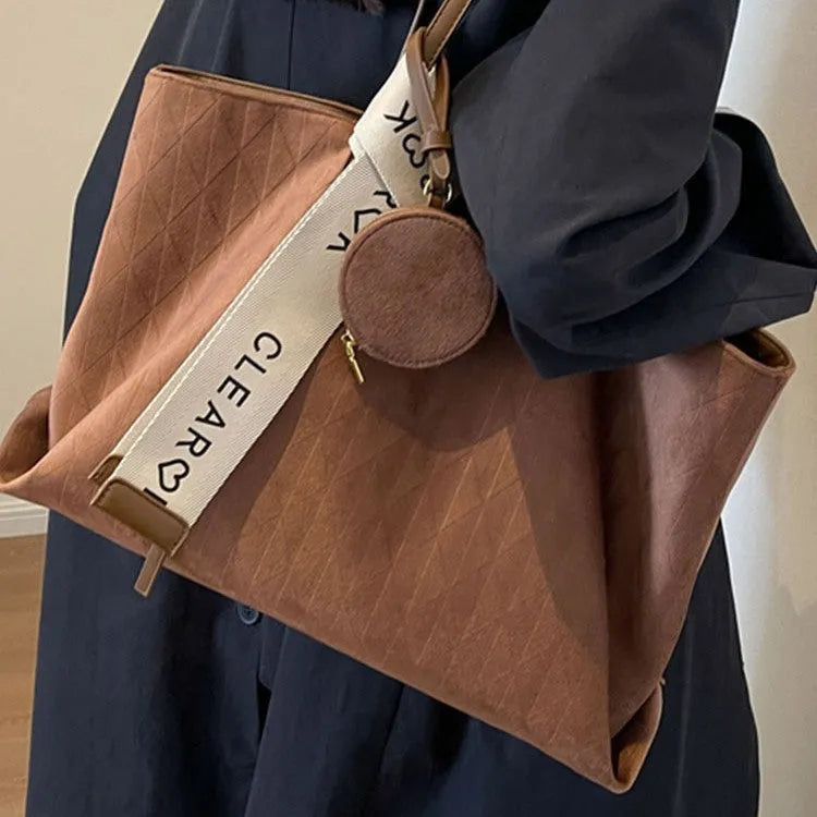 Women's large polyester shoulder tote bag with sandwich pocket in horizontal square shape