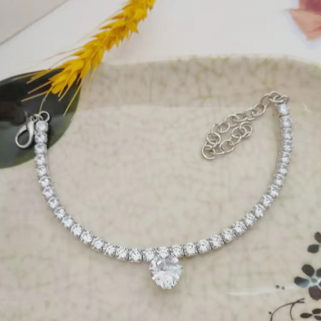 Rhinestone heart shaped dog and cat collar in gold, platinum, or rose gold with adjustable sizing