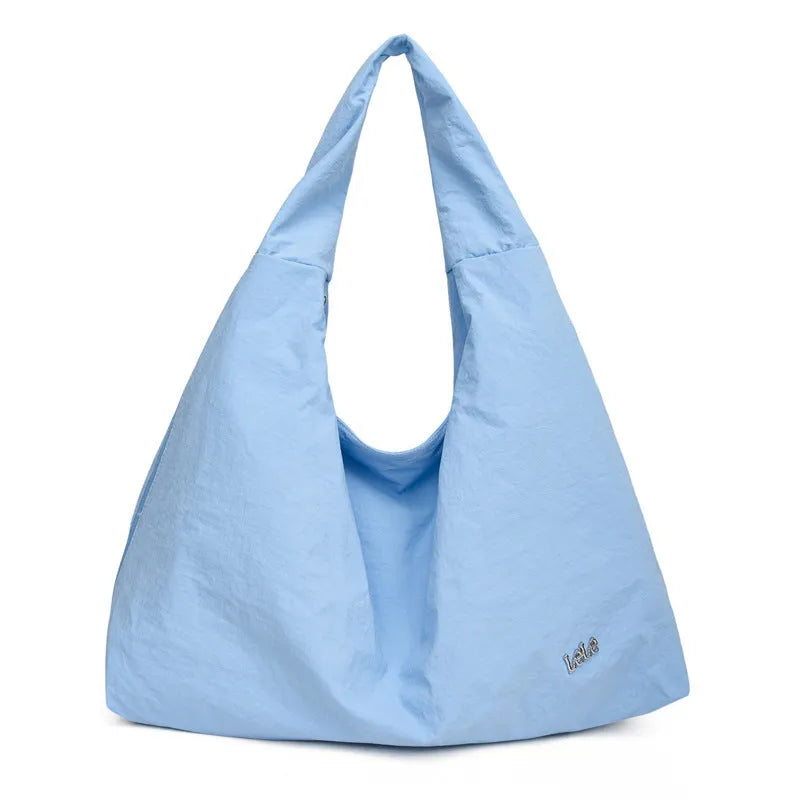 Heart-shaped nylon underarm bag with detachable shoulder strap in four colour options