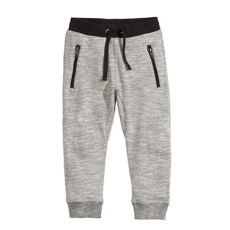 Boys cotton two-piece clothing set with long-sleeved T-shirt showing letter print and matching pants