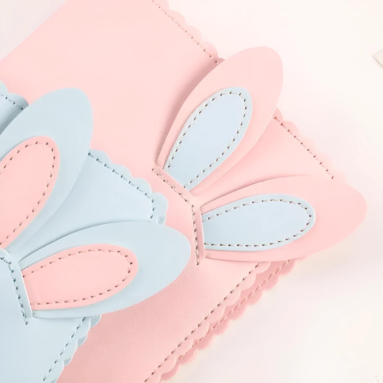 Cute bunny style mini photo album in pink, blue, or white with 16 loose-leaf pages