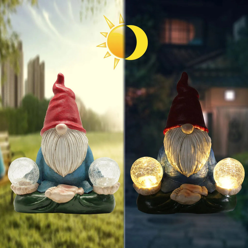 Solar-powered resin dwarf doll garden ornament measuring 27x20cm in faceless old man style