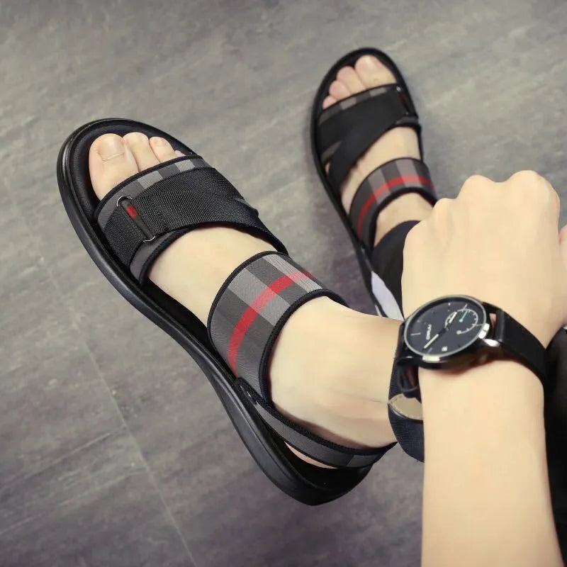 Youth leisure sports sandals with Lycra upper and polyurethane sole showing international size chart