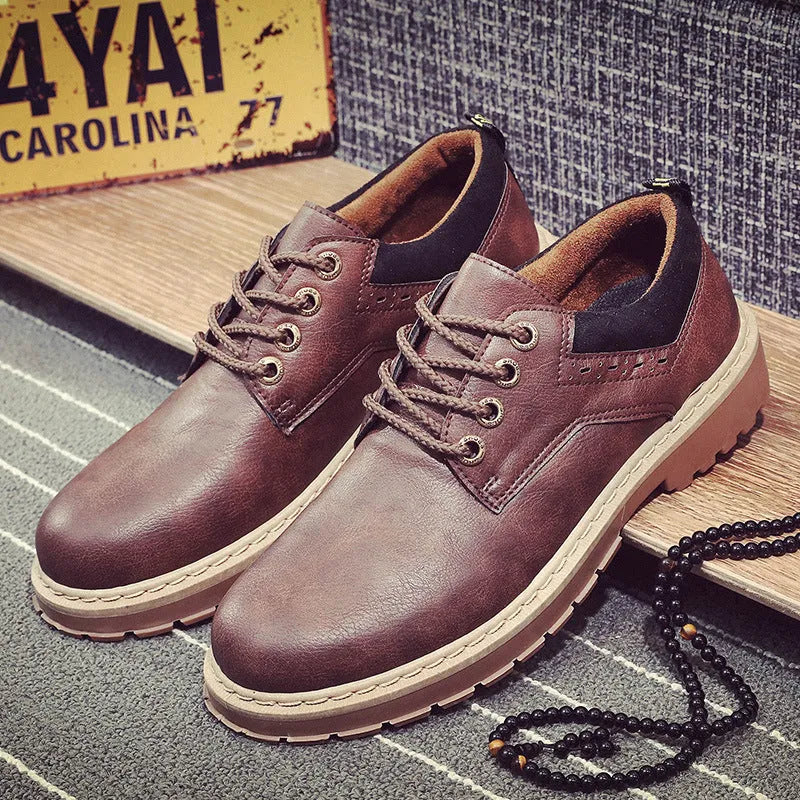 Men's round-toe casual shoes with PU leather uppers and rubber soles in black, brown, and dark brown colours
