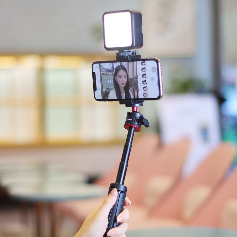 Mobile phone vlog selfie stick with fill light bracket measuring 15cm by 18cm by 9cm