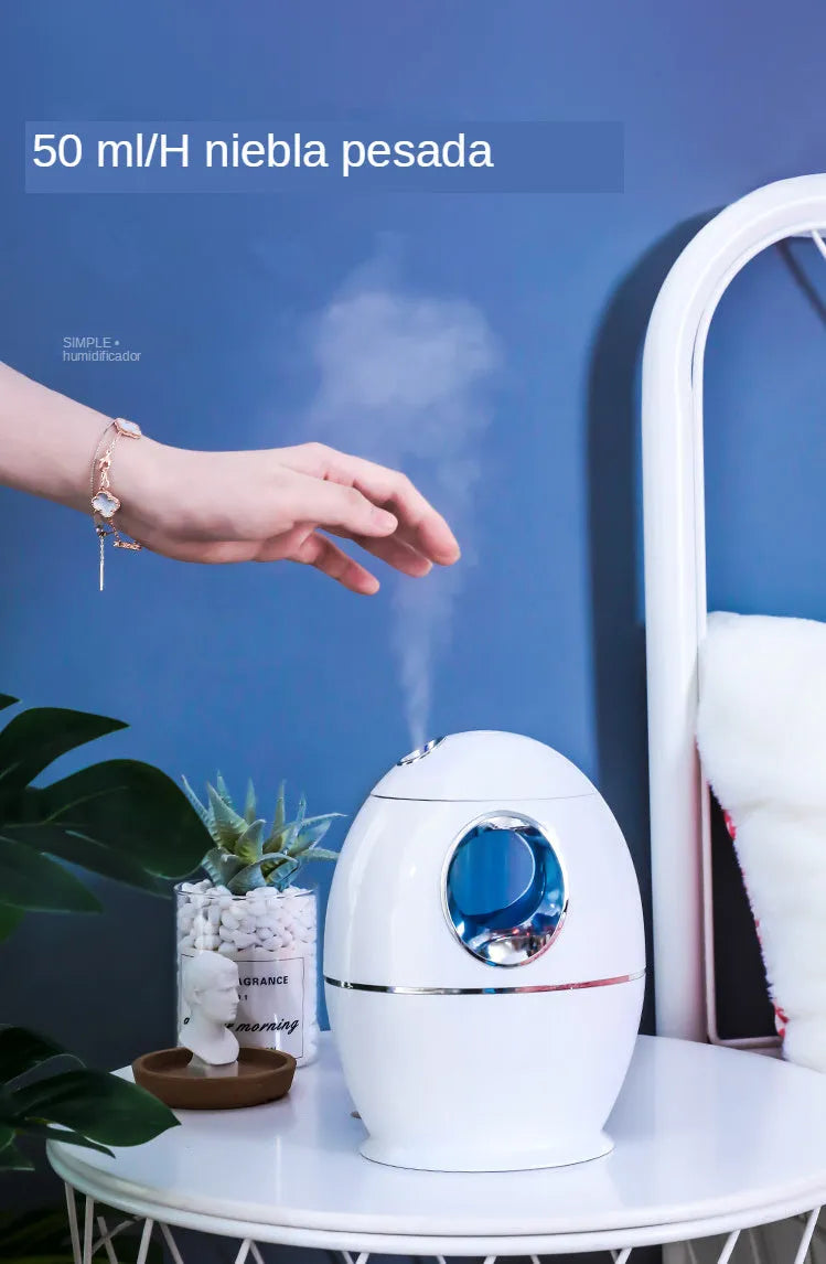White round silent aromatherapy humidifier body with 800ml tank and USB connection