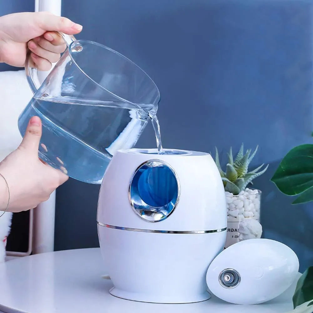 White round silent aromatherapy humidifier body with 800ml tank and USB connection