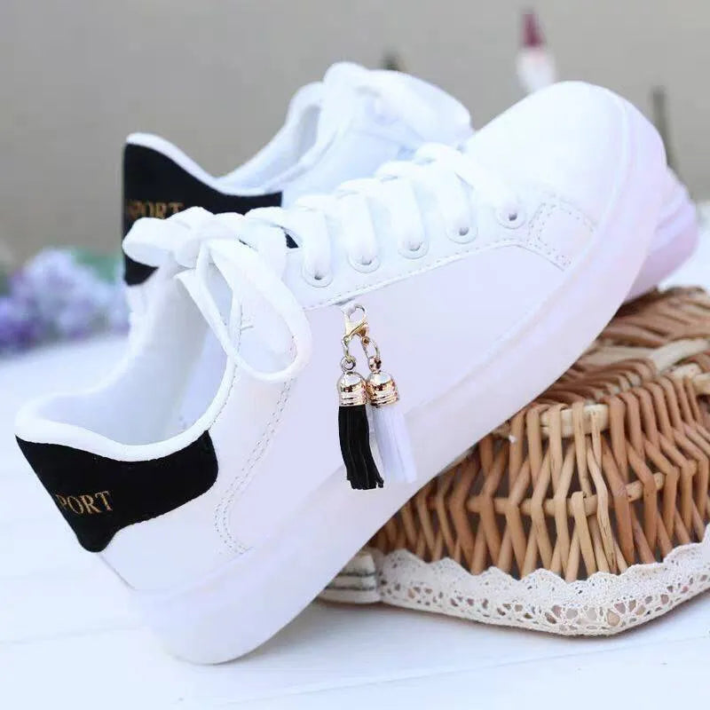 White mesh women's casual shoes with breathable design and 4cm heel
