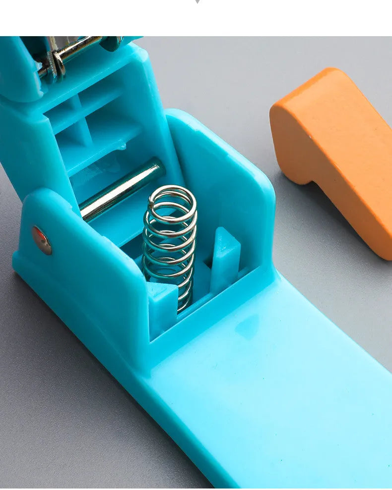 360-degree rotatable desktop stapler in black, showing rotation function and centre seam binding.