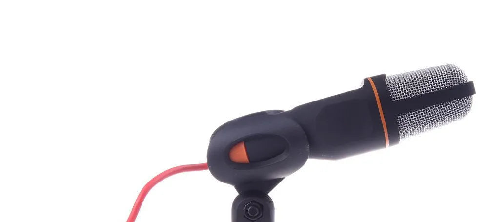 Black wired PC microphone with clip holder and 1.85m cable for chat and karaoke
