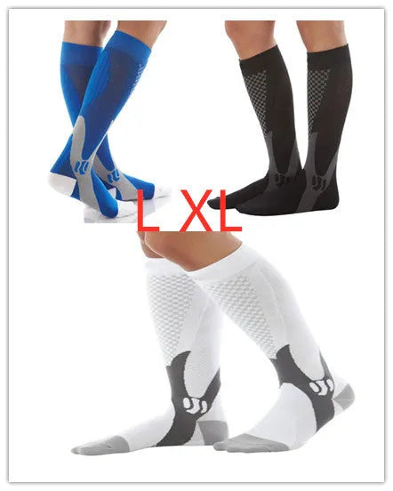 Graduated compression socks in athletic fit for running and travel