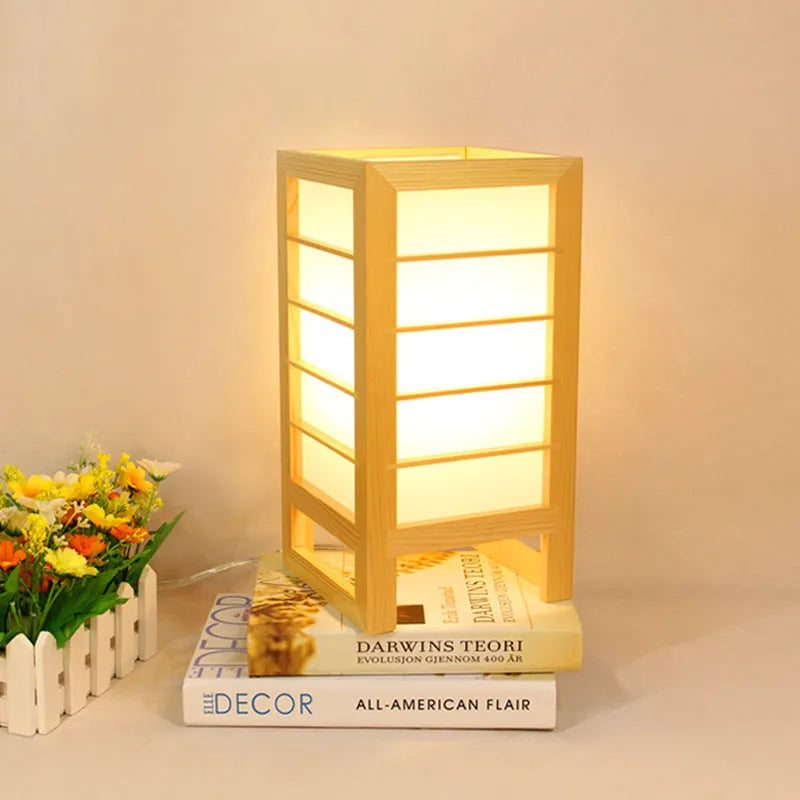 Solid wood Korean tatami style bedside lamp with bamboo wood holder