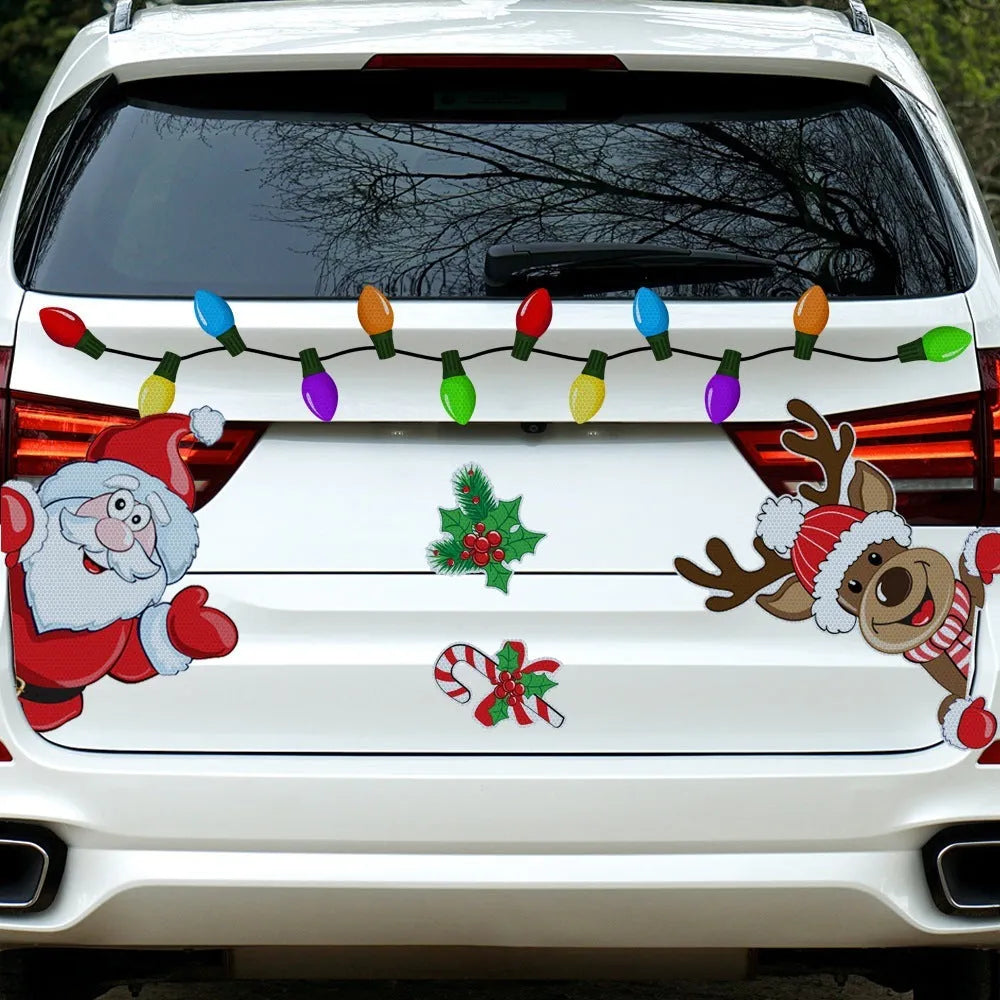 Medium reflective magnetic sticker featuring a cartoon Christmas elk in RFM026 6 threads colour.