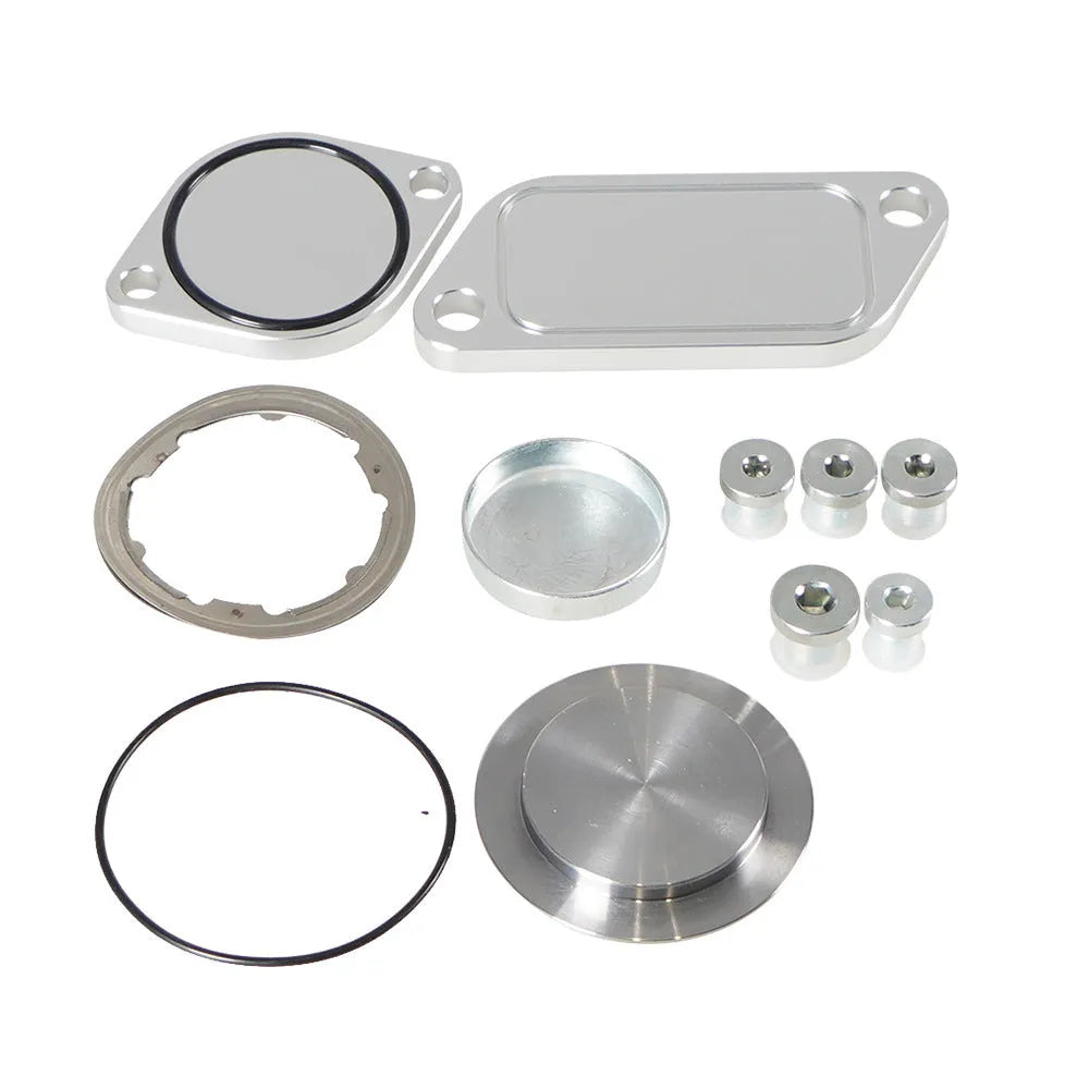 Silver aluminium alloy valve cover for diesel engine replacement.