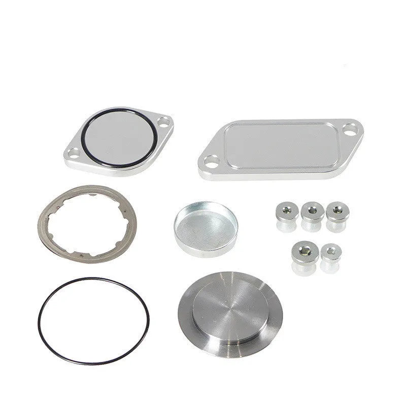Silver aluminium alloy valve cover for diesel engine replacement.