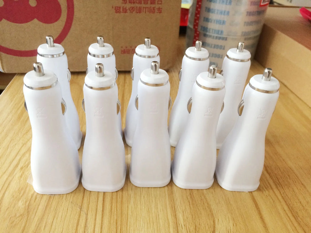 White QC30 single port USB car fast charger with QC2.0 certification