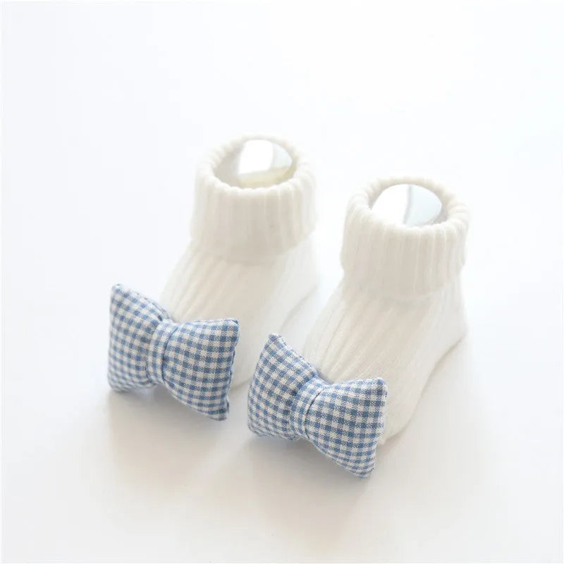 Cotton baby floor socks in various colours for crawling and walking