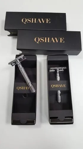 Double edged safety razor with chromed brass handle and storage box