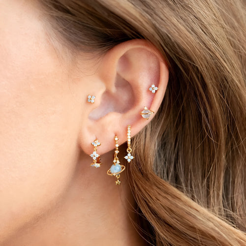 Blue protein flower nail ear studs with zircon mosaic details in gold or silver colour