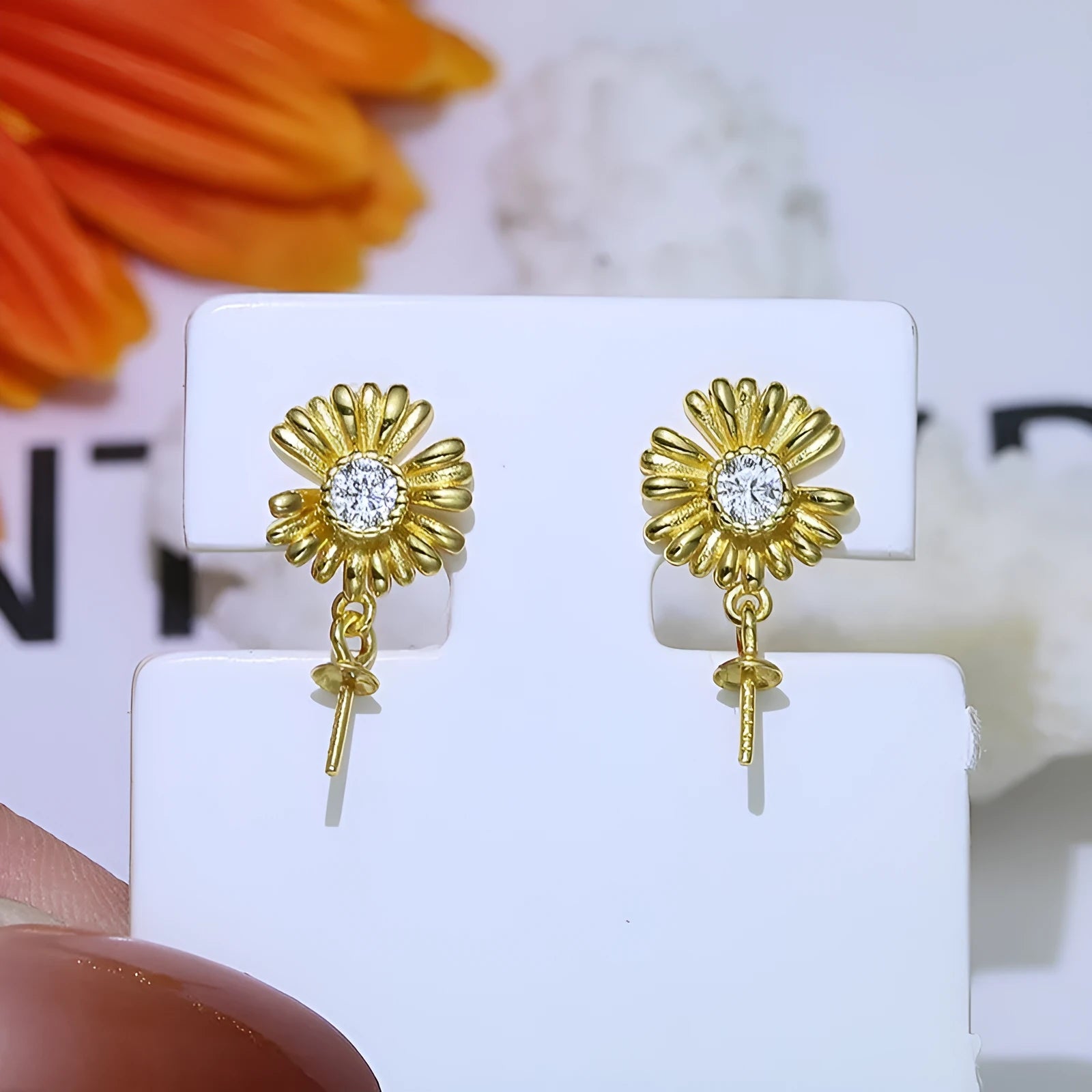 Baroque S925 sterling silver flower earrings with matching silver ring holder for jewellery storage