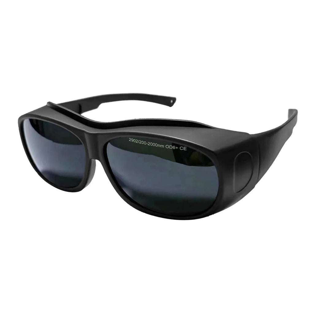 Laser protection safety goggles for photon skin rejuvenation with PC lenses and anti-glare design