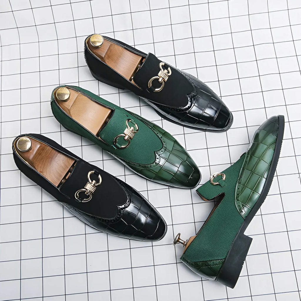 Korean style men's leather shoes with pointed toe and low-top design in black and green colour options
