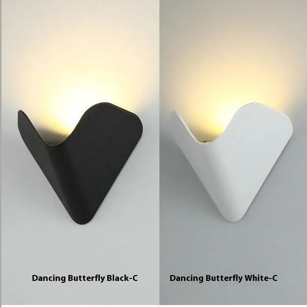 5W waterproof courtyard LED lamp with aluminum alloy body in black or white finish emitting 3000K warm light