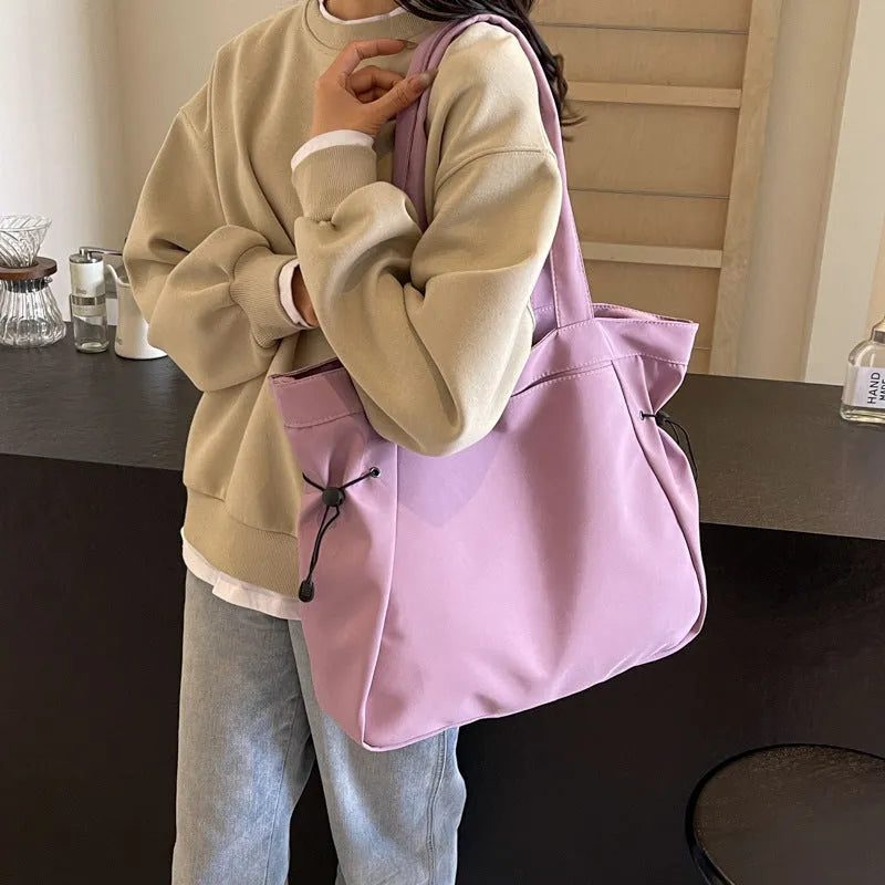 Soft foldable Oxford cloth commuter shoulder tote bag in street trend style