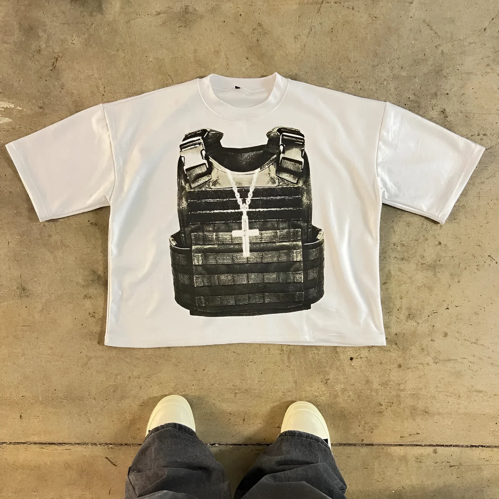 Men's printed cotton short-sleeve t-shirt in retro street style with drop-shoulder sleeves.