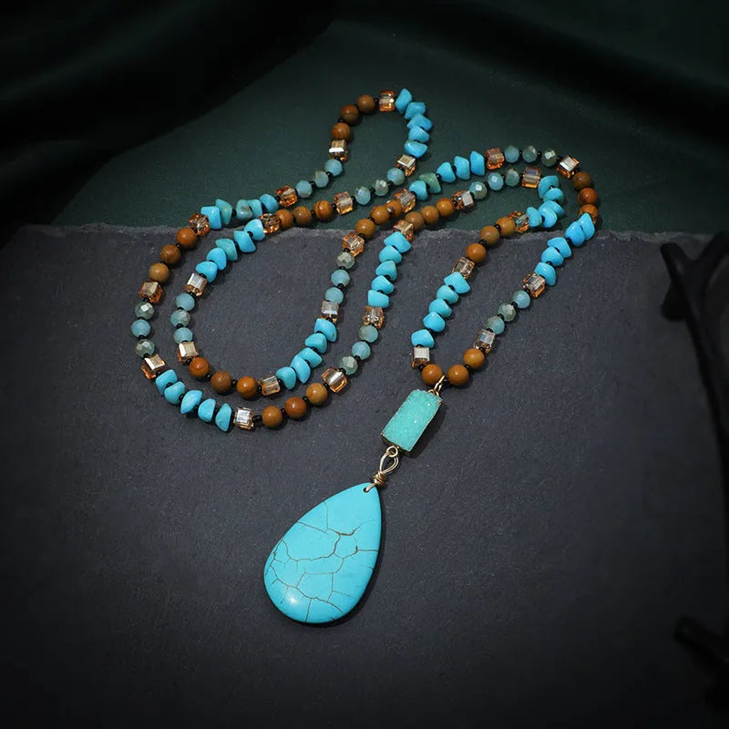 Turquoise water drop pendant fashion necklace with heart-shaped mixed gem inlay on ball bead chain