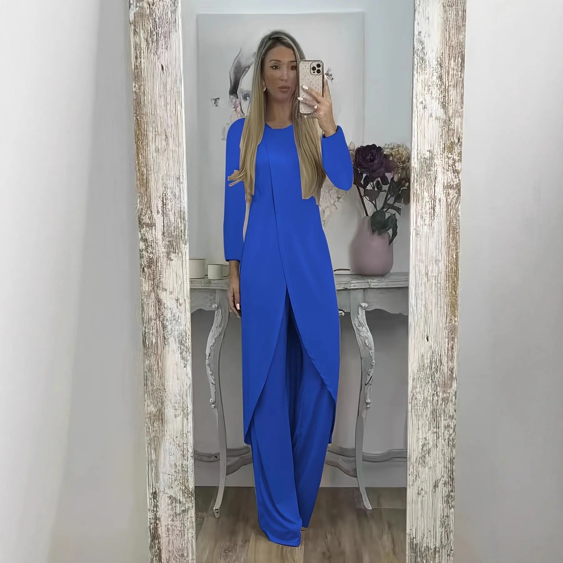 Loose fit casual two-piece lounge set in black, blue or khaki with long sleeves and matching trousers