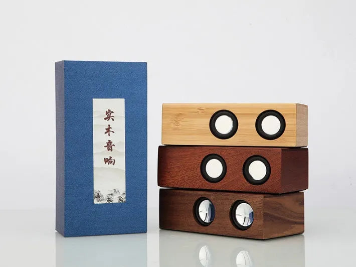 Retro wooden Bluetooth speaker in bamboo, black walnut or sapele wood finishes