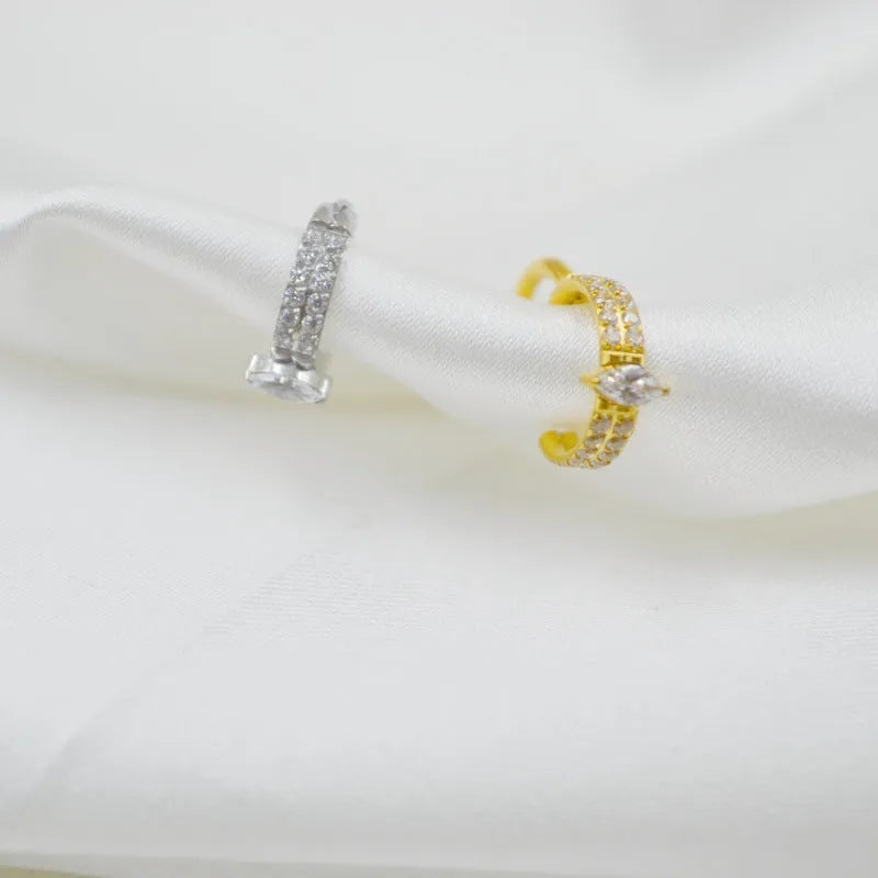 Titanium steel heart-shaped zircon earrings in gold or silver colour, 1.2x8mm size