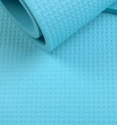 EVA yoga mat in various colours showing 4mm and 6mm thickness options
