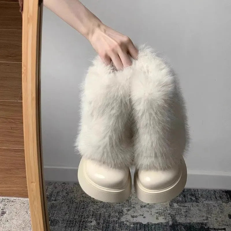 Women's black snow boots with fleece lining and waterproof platform, low-top winter footwear