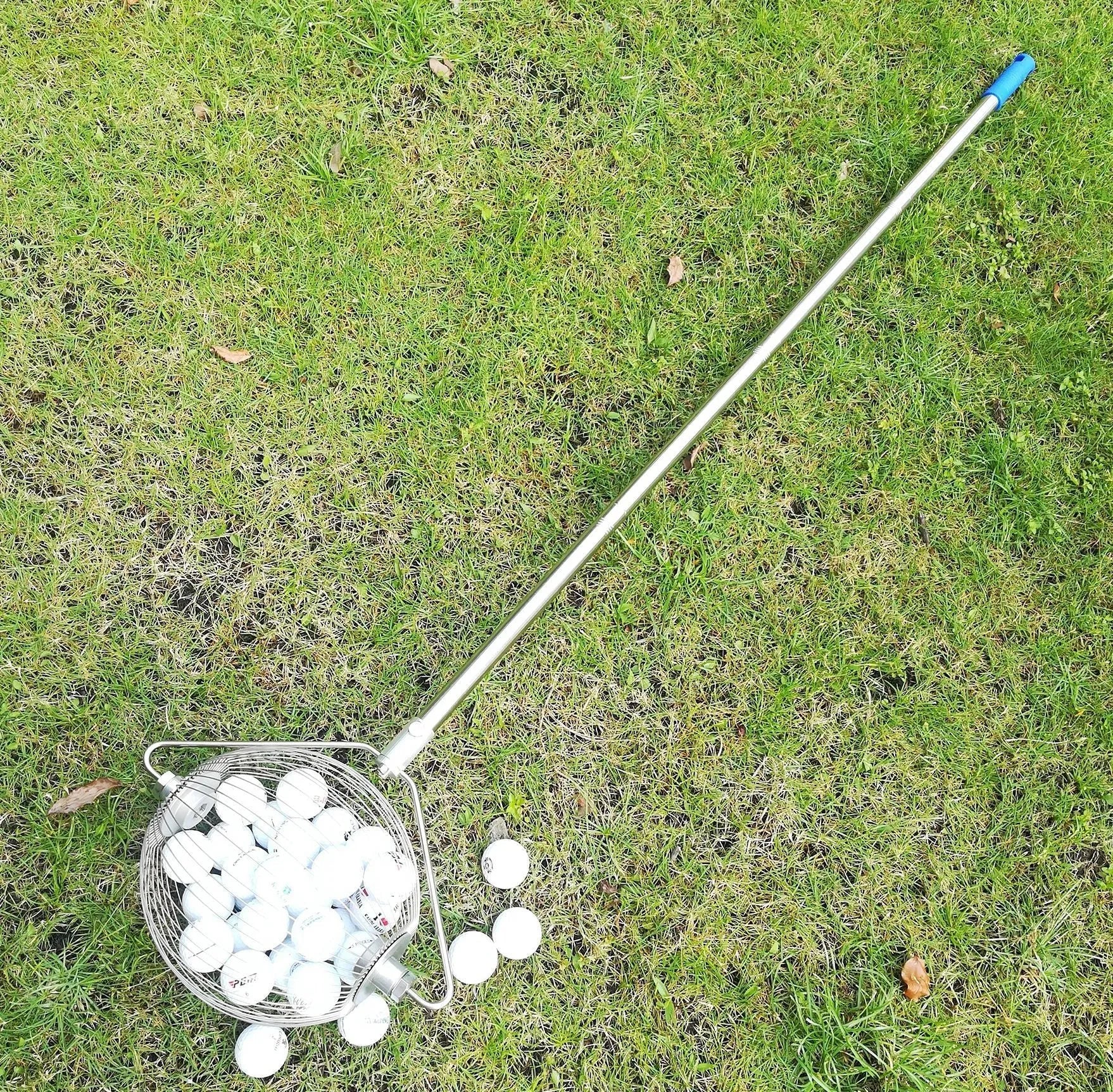 Metallic golf ball picker made from 304 stainless steel for ball retrieval