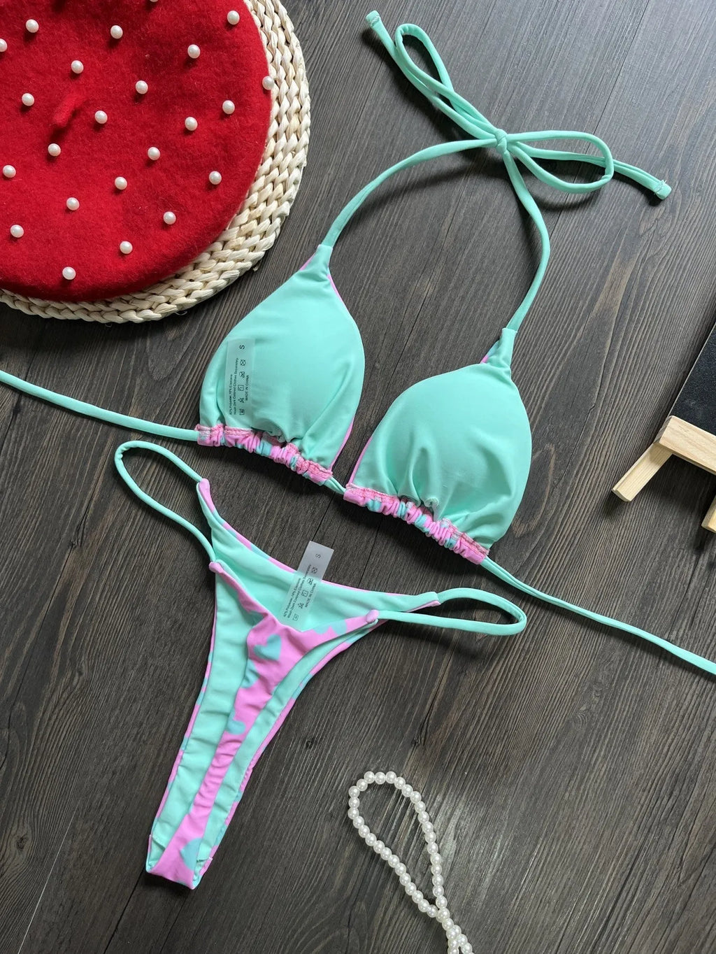 Women's heart print backless swimsuit with split design in brief style