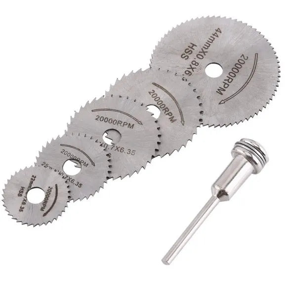 Set of 6-7 circular saw blades with mandrel for woodworking cutting tasks