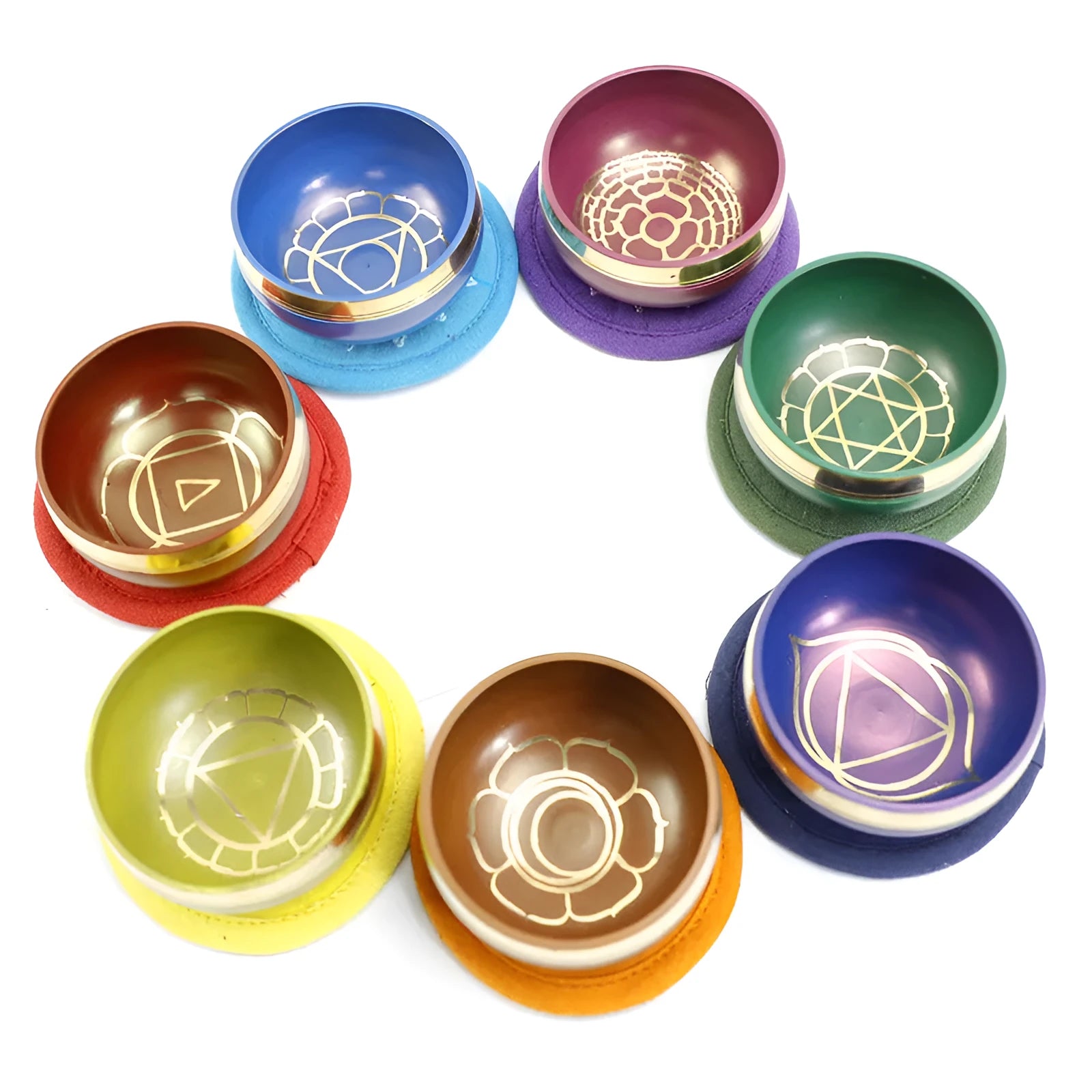 Handmade colourful metal Himalaya singing bowl measuring 8cm for yoga and meditation