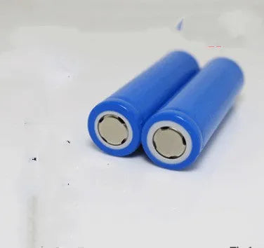 3.7V 2600mAh lithium battery cell with safety protection circuits in 18650 format